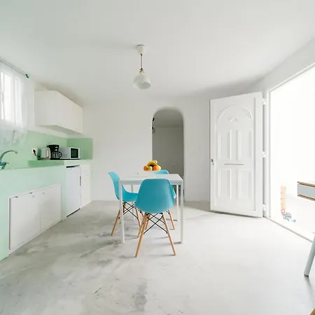 Deluxe Charming With Pool Вличада